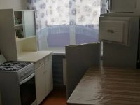 Сдам на длительный срок семье (можно с детьми) чистую, теплую, тихую двухкомнатную квартиру по адресу Комсомольская 141